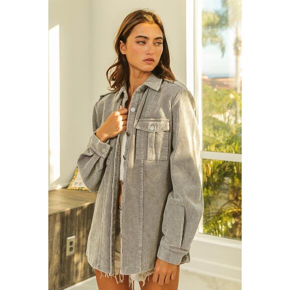 BiBi Button Up Long Sleeves Chest Pockets Relaxed Fit Corduroy Shacket | Grey - Picture 5 of 9